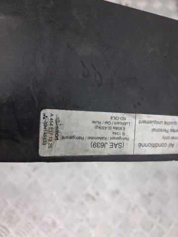 Установча панель передня MN105057 MITSUBISHI