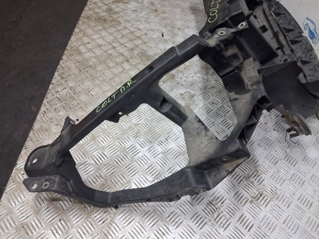Окуляр для фари MN105057 MITSUBISHI