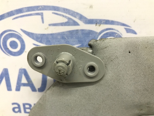 Козирок сонцезахисний MN123977HA MITSUBISHI
