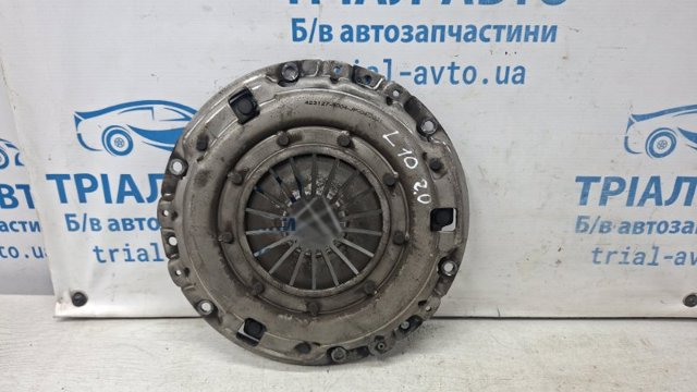 Пелюстковий кошик зчеплення MN132330 MITSUBISHI