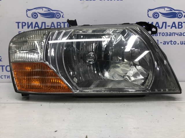 Права блок фара MN133748 MITSUBISHI