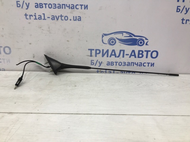 Антена автомобильна MN134979 MITSUBISHI