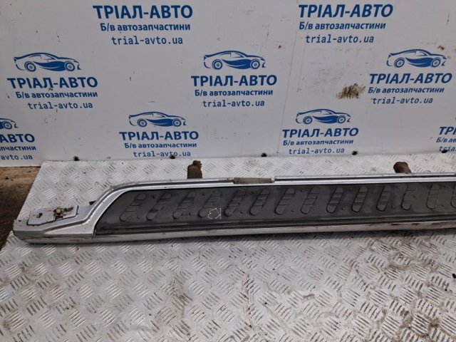 Накладка підніжки MN136422HD MITSUBISHI