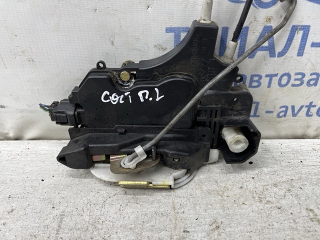 Замок водійських дверей MN145935 MITSUBISHI