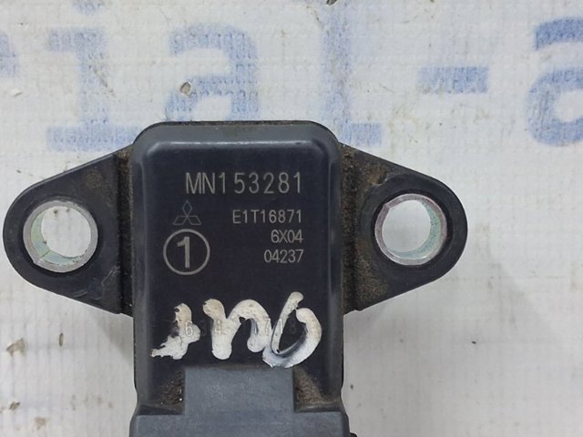 Датчик абсолютного тиску MN153281 MITSUBISHI