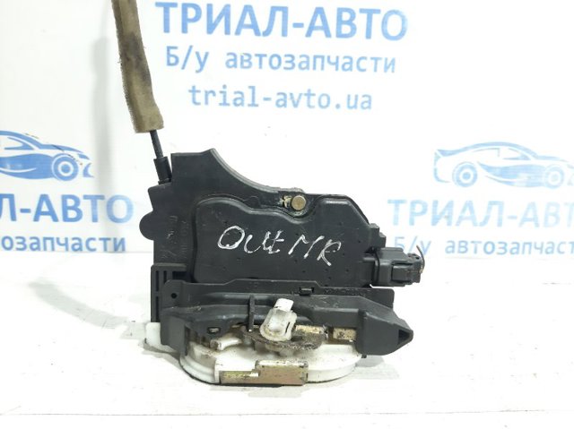 Замок двері правої передньої MN159236 MITSUBISHI