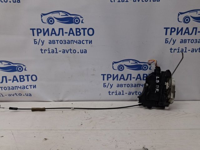 Замок передніх пасажирських дверей MN159934 MITSUBISHI