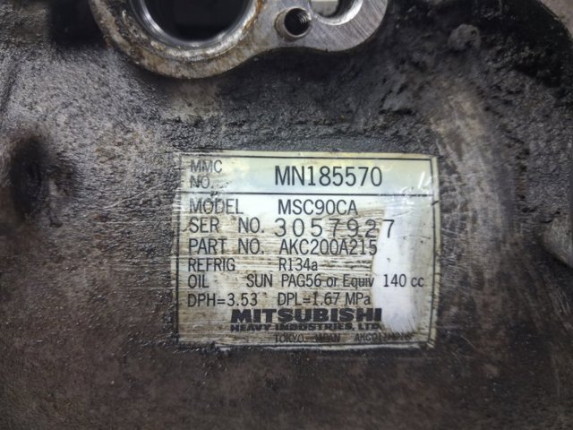 Компресор системи кондиціювання MN185570 MITSUBISHI