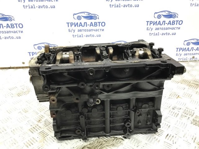 Блок двигуна MN980001 MITSUBISHI