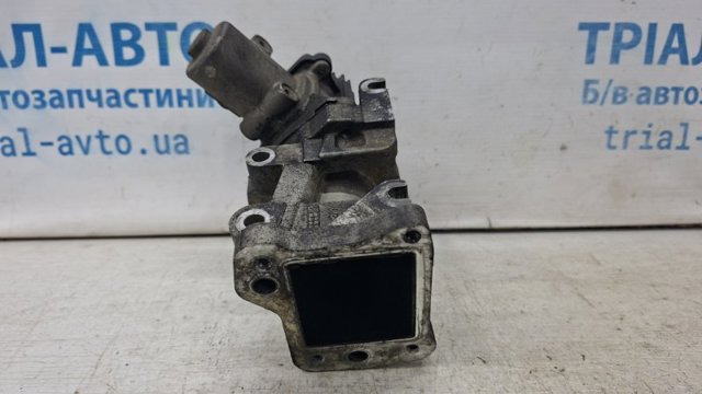 Клапан EGR MN982239 MITSUBISHI