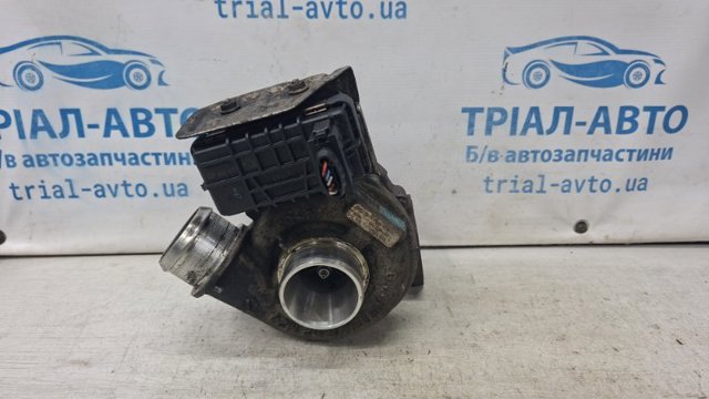 Турбонаддув MN982395 MITSUBISHI