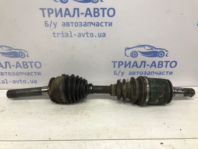 Привід передній лівий MR276859 MITSUBISHI