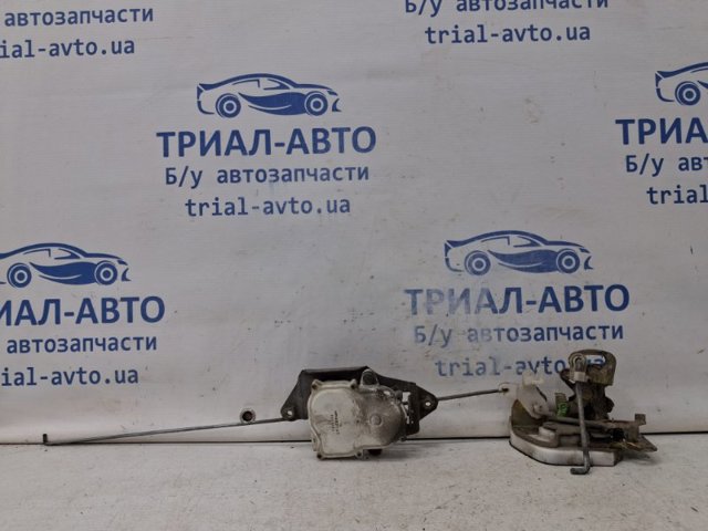 Замок задньої дверї, правої MR313410 MITSUBISHI