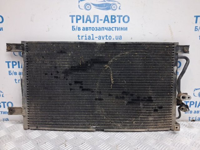 Конденсатор системи охолодження системи MR360415 MITSUBISHI