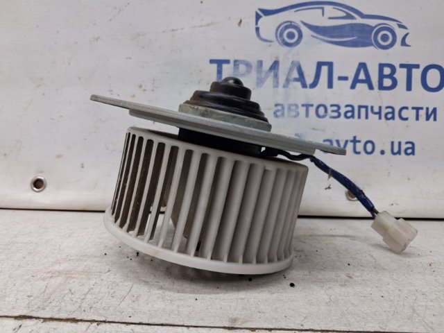 Моторчик пічки MR398725 MITSUBISHI