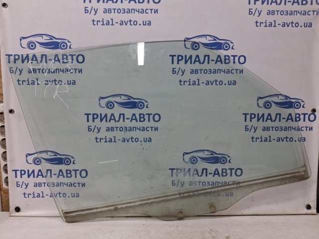Скло передньої правої двері MR436974 MITSUBISHI
