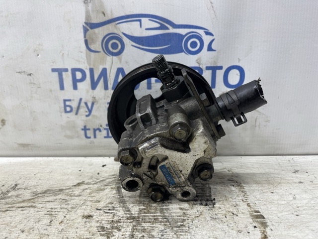 Насос гідропідсилювача керма MR448507 MITSUBISHI