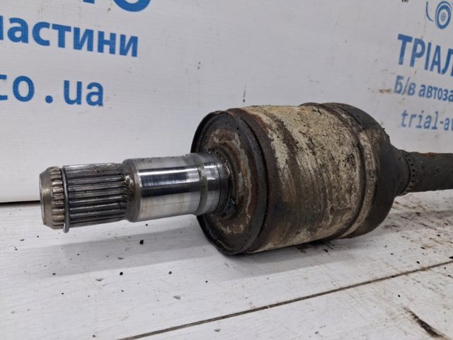 Привід передній лівий MR453383 MITSUBISHI