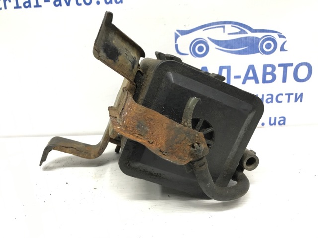 Абсорбер MR464469 MITSUBISHI