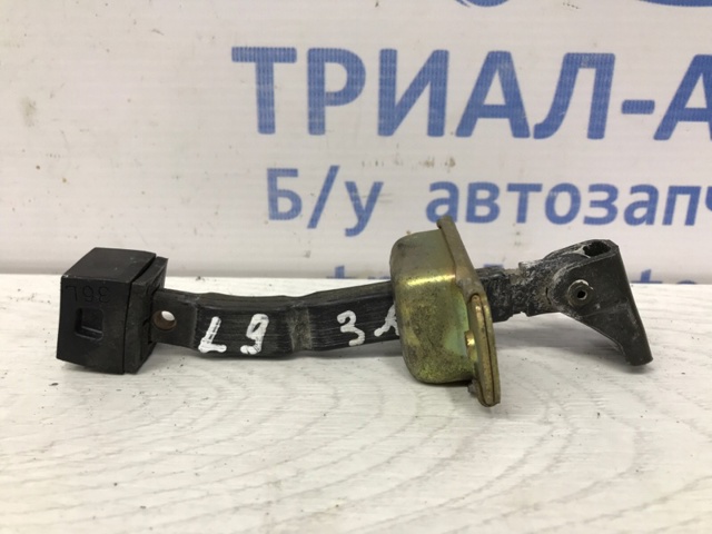 Обмежувач відкриття дверей, задній MR473583 MITSUBISHI