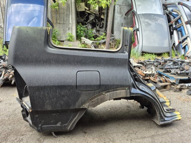 Крило заднє праве MR485958 MITSUBISHI