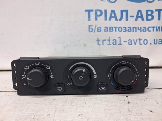 Блок управління пічкою MR500646 MITSUBISHI