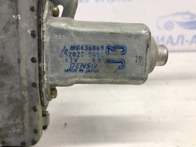 Склопідйомник задніх лівих дверей MR523513 MITSUBISHI