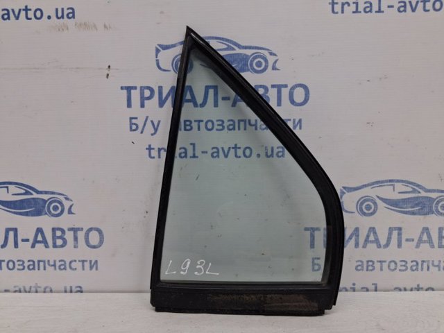 Задня кватирка ліва MR525825 MITSUBISHI