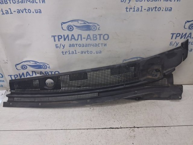 Решітка повітрозабірника салону MR533285 MITSUBISHI