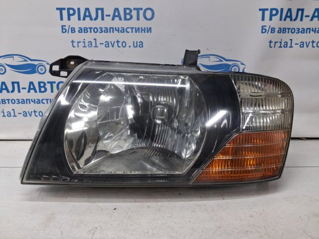 Основна фара в зборі ліва MR548033 MITSUBISHI