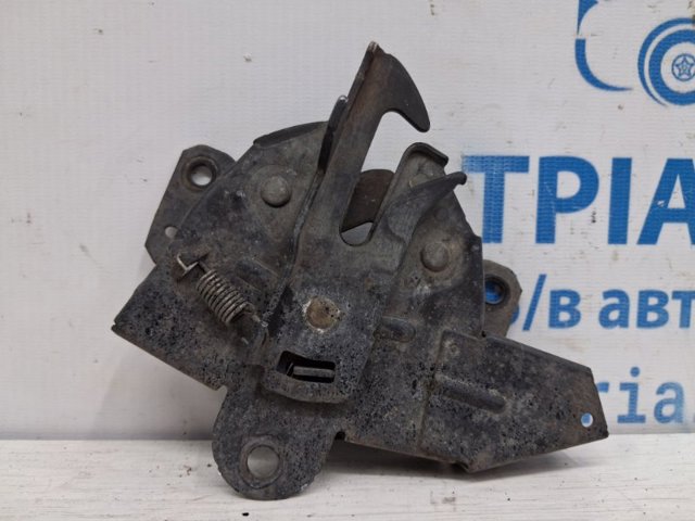 Замок капота MR556224 MITSUBISHI