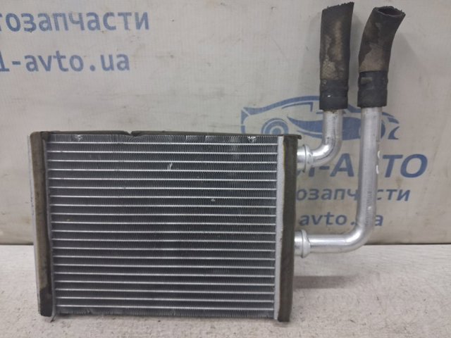 Радіатор обігрівача MR568599 MITSUBISHI