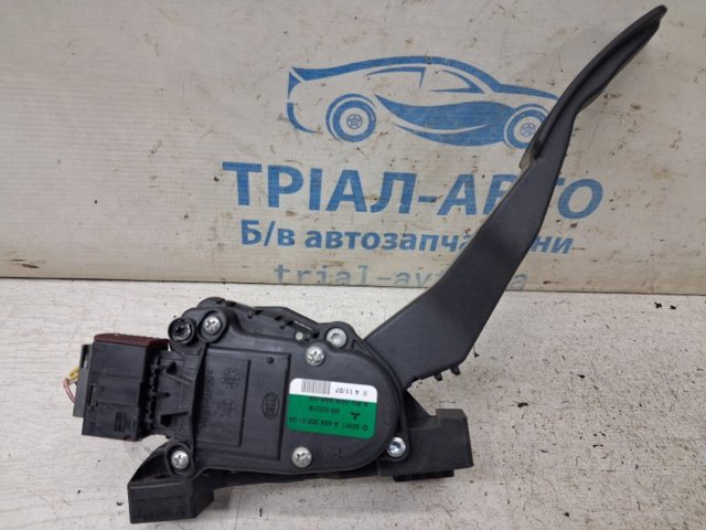 Педаль акселератора MR955216 MITSUBISHI