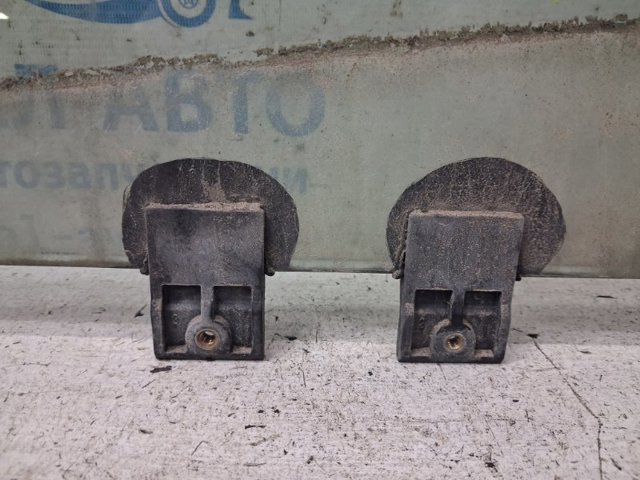 Вікно (передніх дверей) двері MR959285 MITSUBISHI