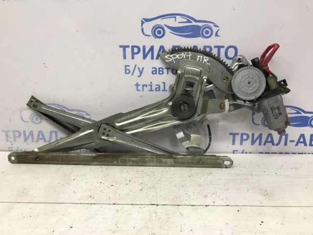 Склопідйомник передньої правої двері MR970606 MITSUBISHI
