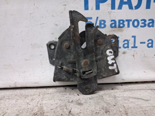 Запор капота (замок і привід замка капота) MR970984 MITSUBISHI