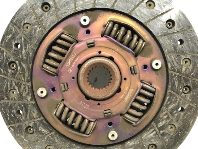 Диск зчеплення ведений MR980024 MITSUBISHI