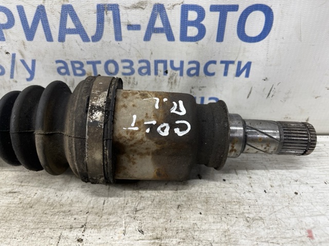 Привід передній лівий MR980747 MITSUBISHI