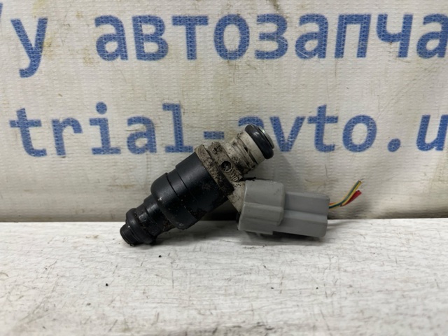 Форсунка інжектора MR988977 MITSUBISHI