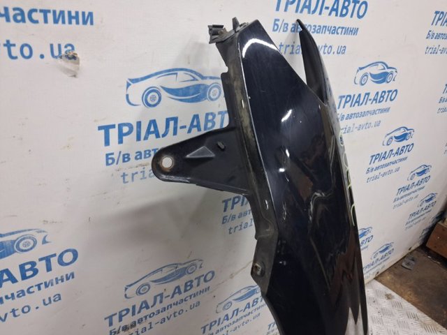 Ліве переднє крило MR990117 MITSUBISHI