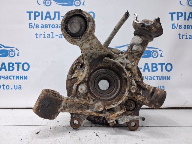 Цапфа - поворотний кулак заднім виходом, MR992532 MITSUBISHI