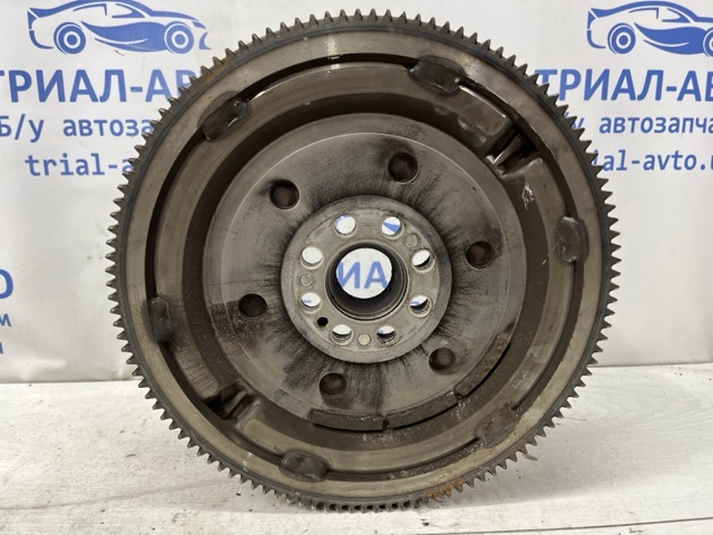 Демпферний маховик R2A116610B MAZDA