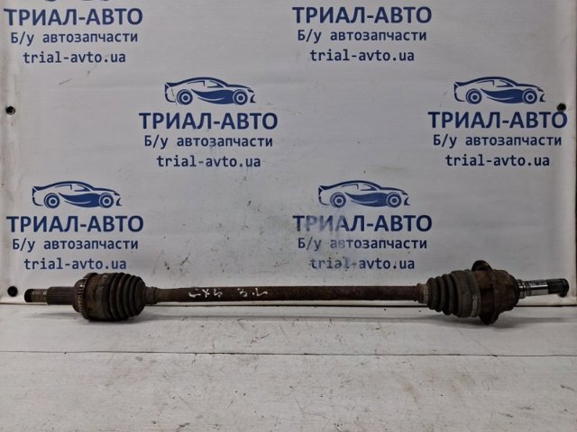 Піввісь задня, ліва RTA12560XB MAZDA