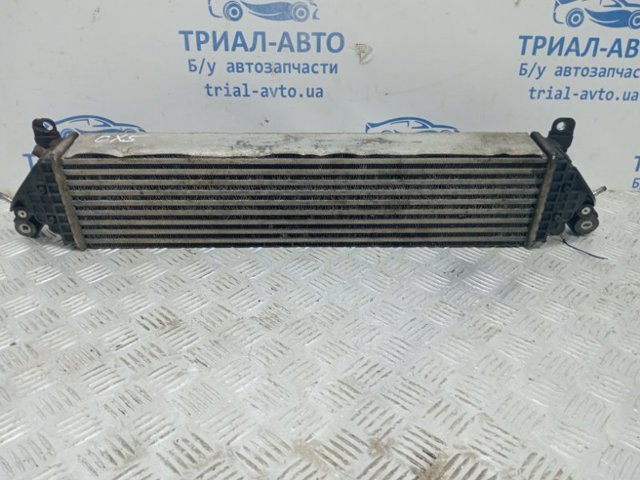Радіатор інтеркулера SH0113565C MAZDA