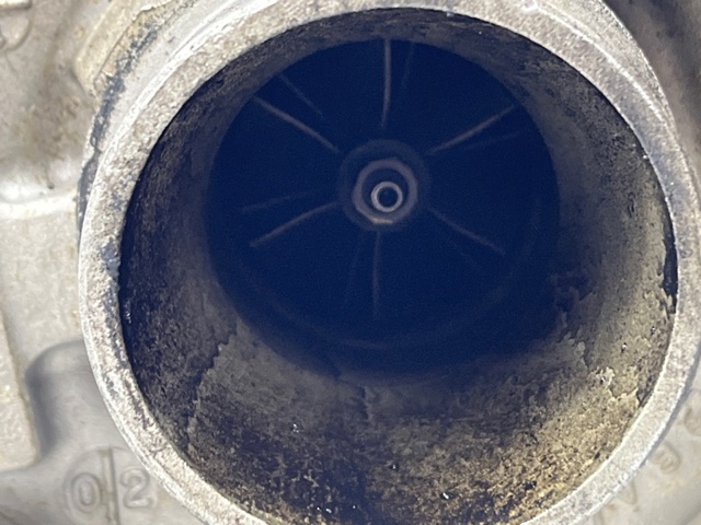 Турбіна SH0113700 MAZDA