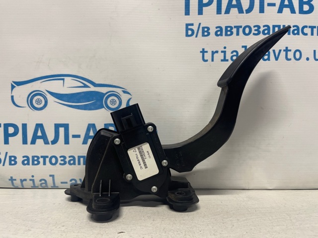 Педаль газу (акселератора) TD1141600A MAZDA