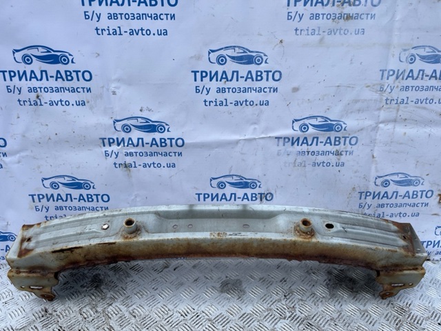 Підсилювач бампера переднього TD1150070B MAZDA