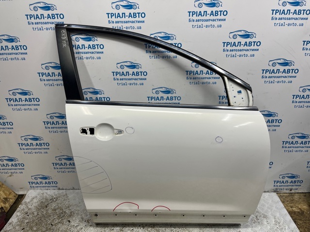 Пасажирські передні двері TDY15802XJ MAZDA