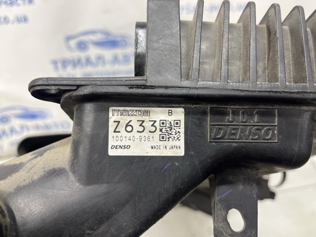 Корпус повітряного фільтра ZJ0113Z02D MAZDA