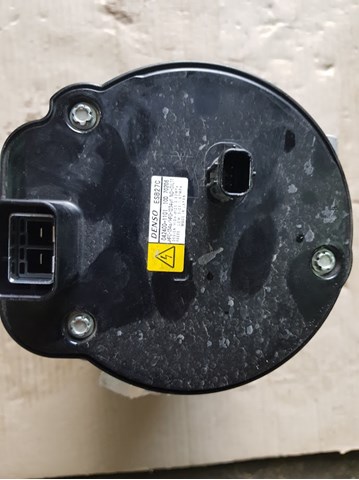 Компресор холодоагенту 0424001101 TOYOTA